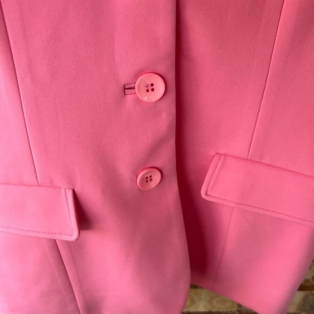 NWT  Capsule 121 Perseverance blazer in Gerber Pink